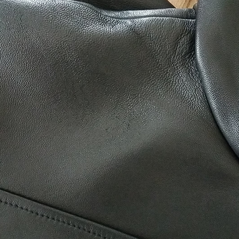 Leather jacket - Picture 8 of 12